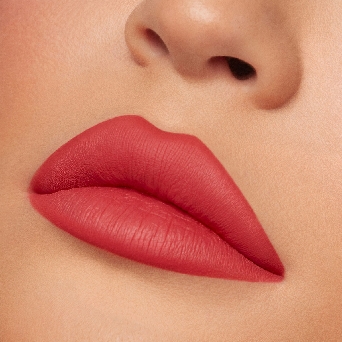 KYLIE COSMETICS MATTE LIP KIT (KIT PARA LABIOS)